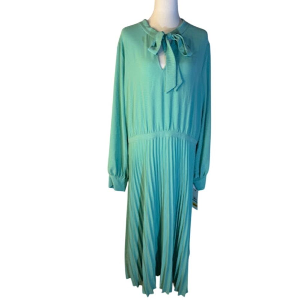 Calvin Klein Women's Size 16 Aqua Green Tie Neck Pleated Long Sleeve Midi Dress